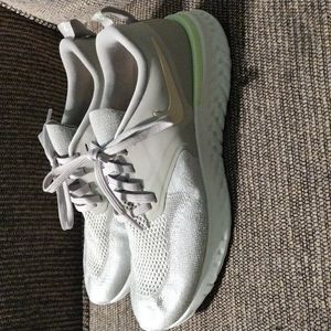 Nike Odyssey react